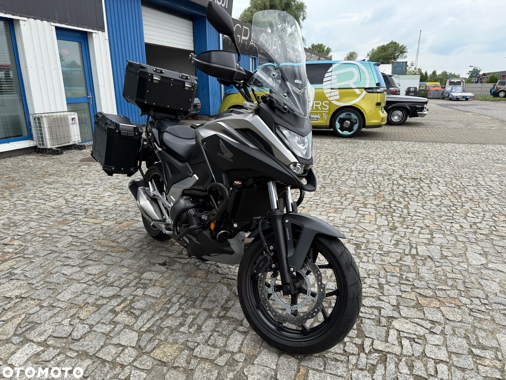 Honda NC - 9