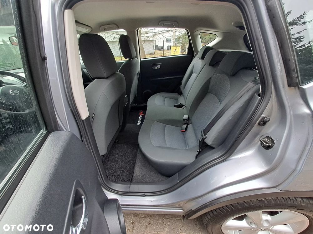 Nissan Qashqai - 14