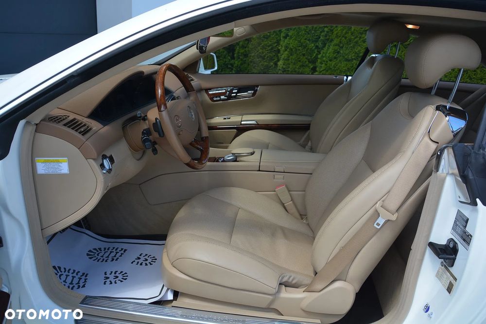 Mercedes-Benz CL 500 4-Matic - 13