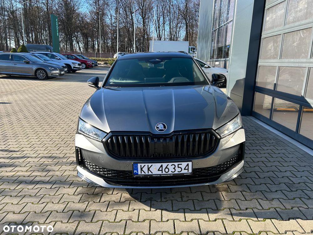 Skoda Superb 2.0 TDI SCR 4x4 Sportline DSG - 3
