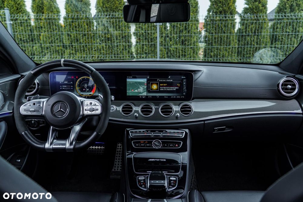 Mercedes-Benz Klasa E AMG 63 S 4-Matic+ - 10