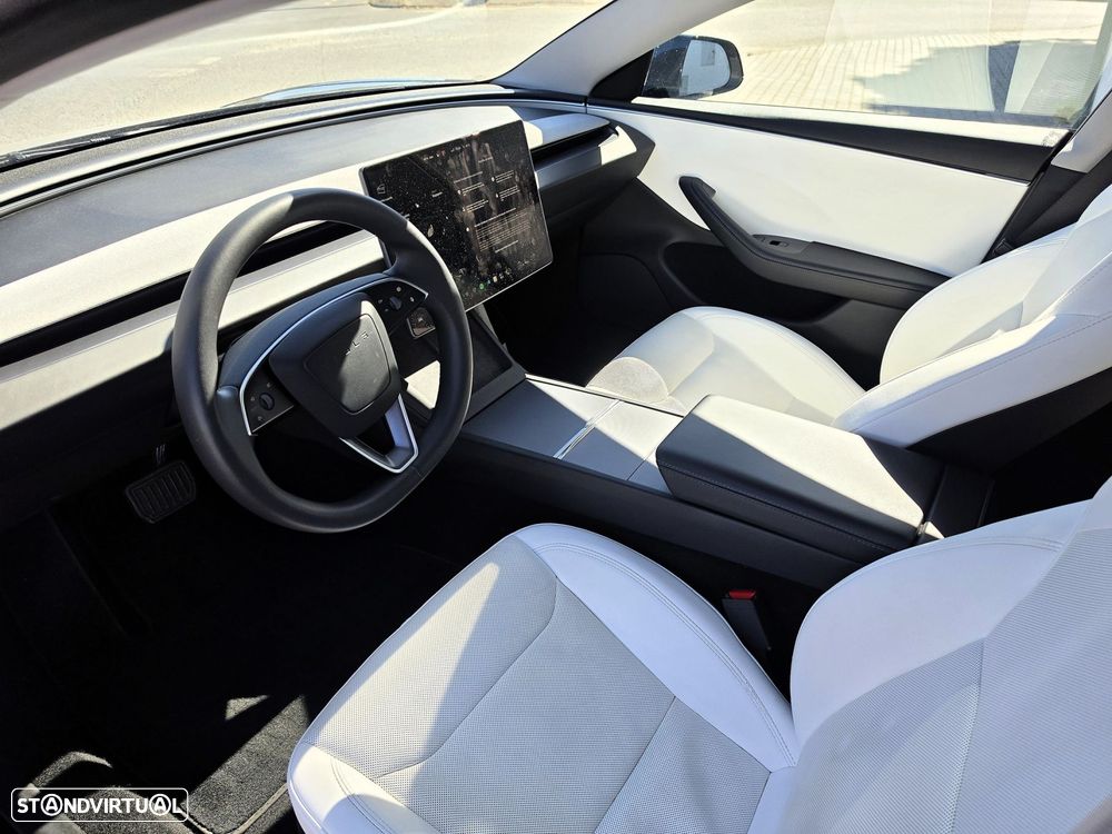 Tesla Model 3 Standard Range Plus RWD - 11