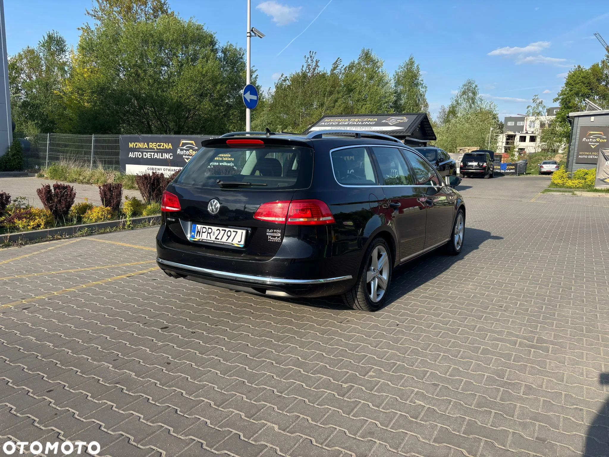Volkswagen Passat Variant 2.0 Blue TDI SCR Highline - 32
