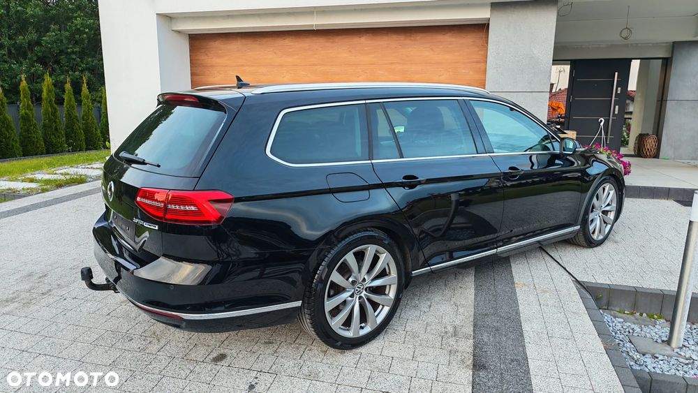 Volkswagen Passat Variant 2.0 TDI DSG (BlueMotion Technology) Highline - 18