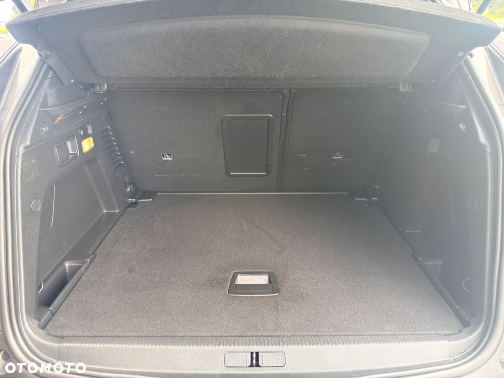 Peugeot 3008 1.5 BlueHDi GT S&S EAT8 - 15
