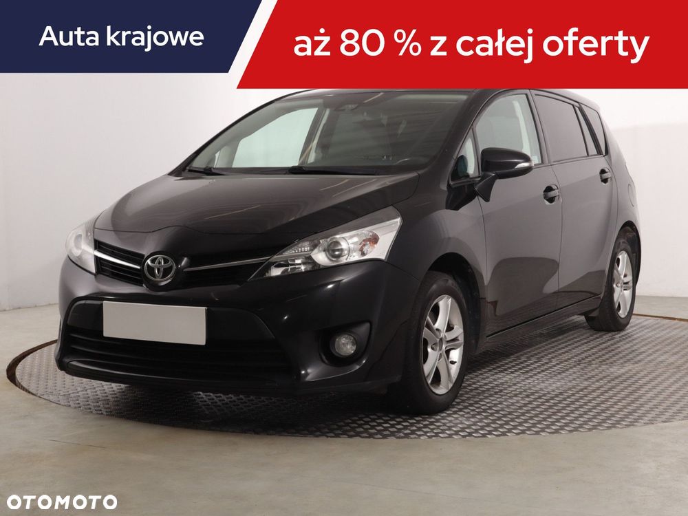 Toyota Verso - 3