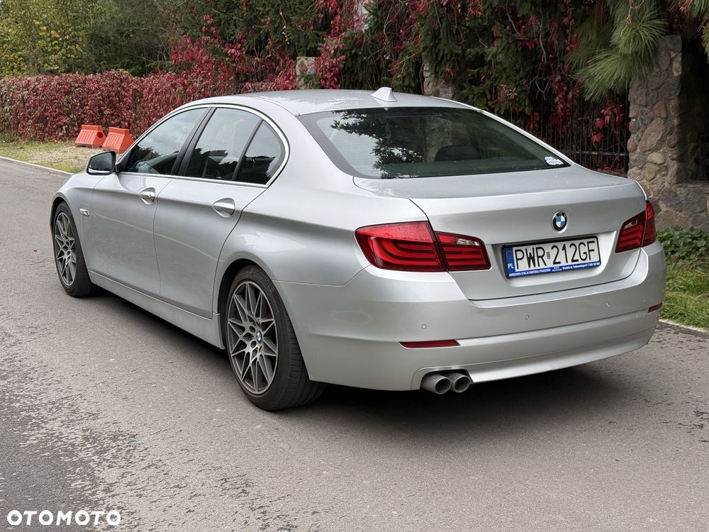 BMW F10 2012 photo 4