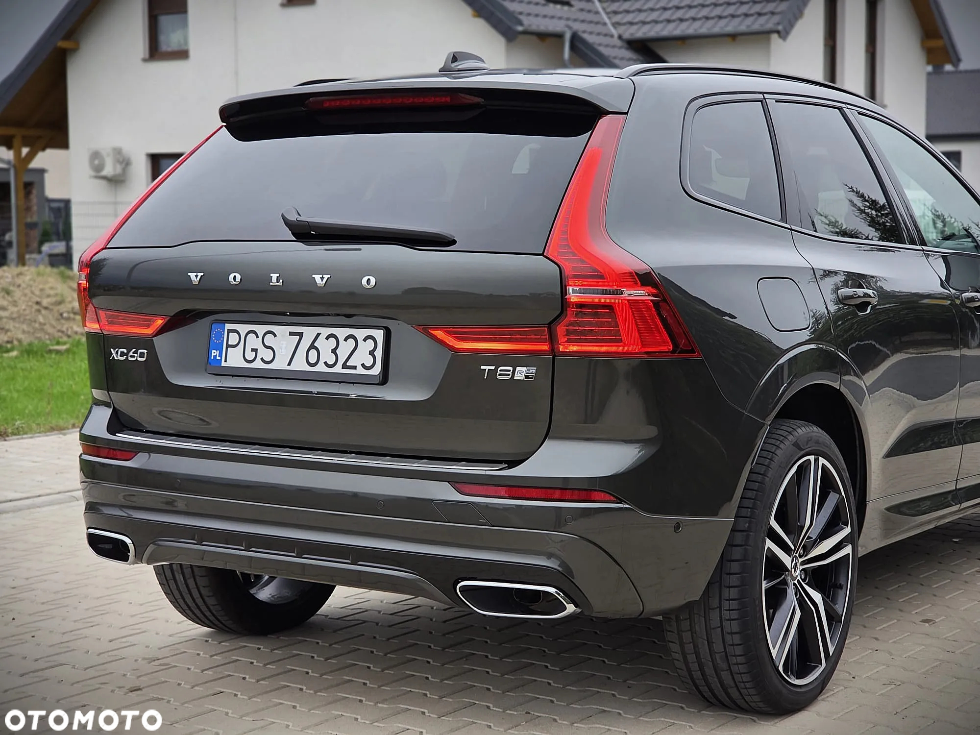 Volvo XC 60 T8 Twin Engine AWD Geartronic RDesign - 11