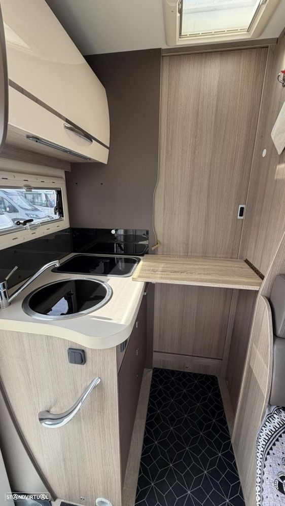 Challenger Quartz 278 EB c/central e basculante 6,5m - 32