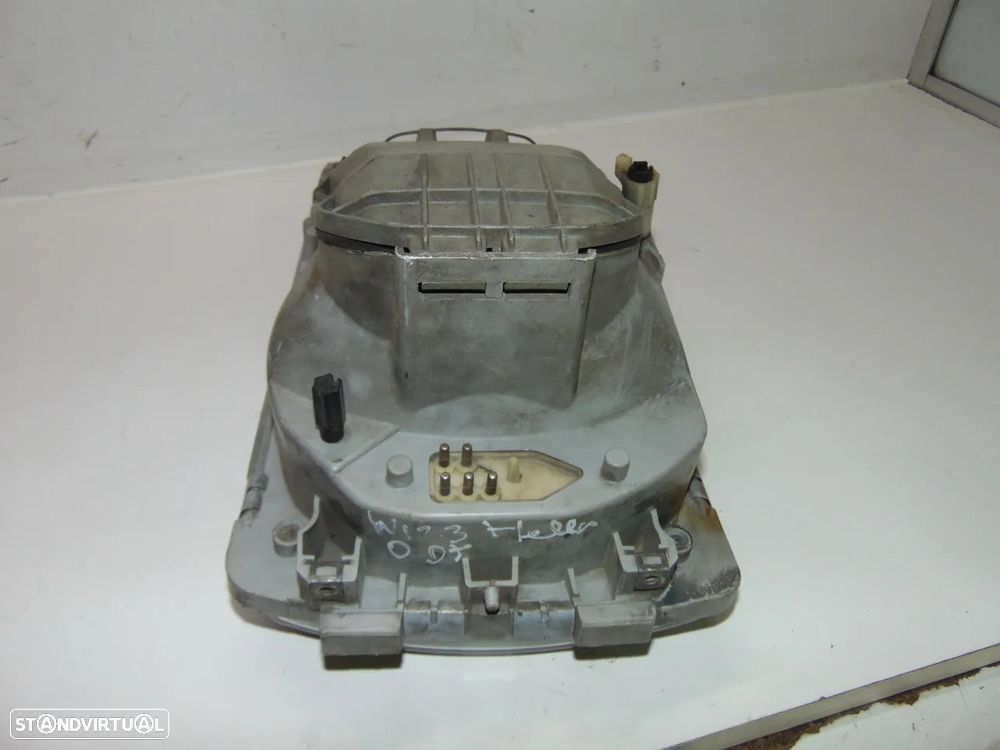 Mercedes W123 faróis - 10