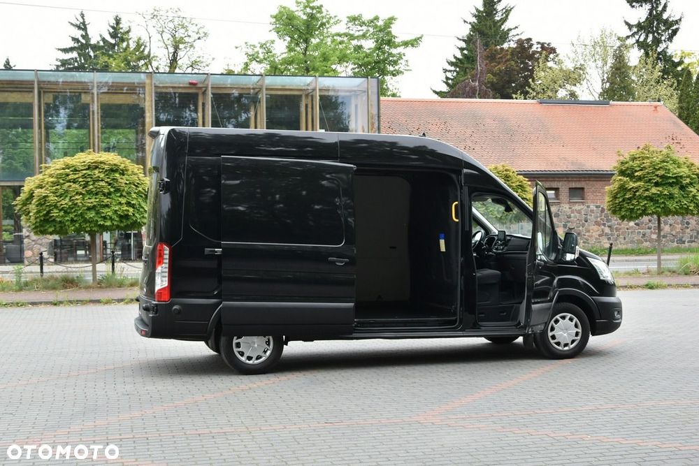 Ford Transit - 11