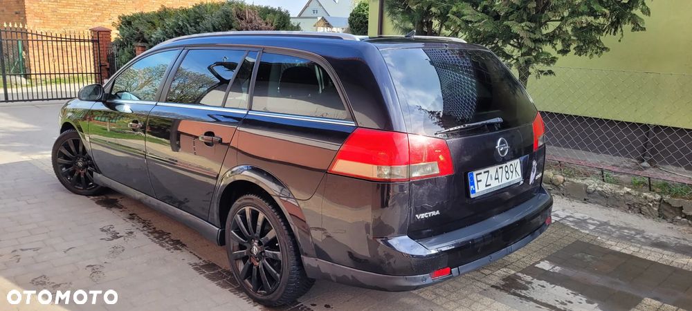 Opel Vectra 1.9 CDTI Cosmo Plus - 4