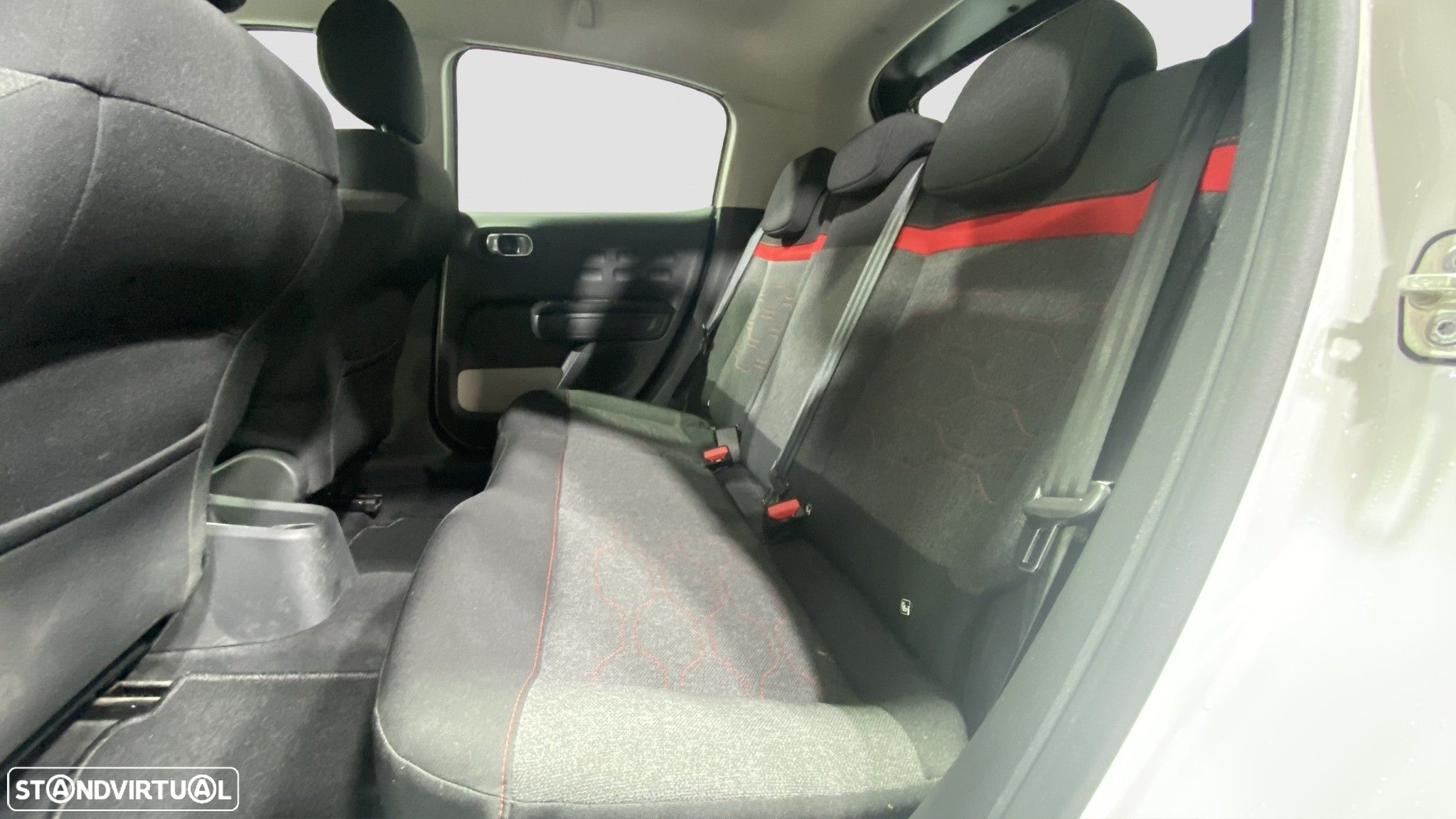 Citroën C3 1.2 PureTech Shine - 7