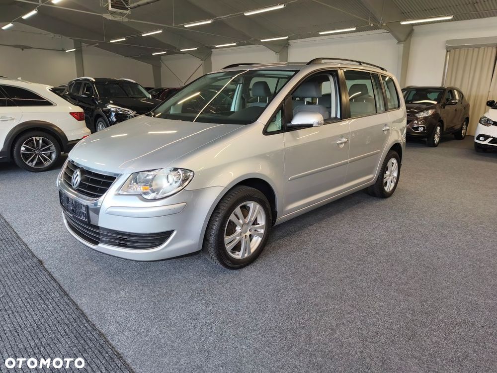 Volkswagen Touran 1.6 Freestyle - 1
