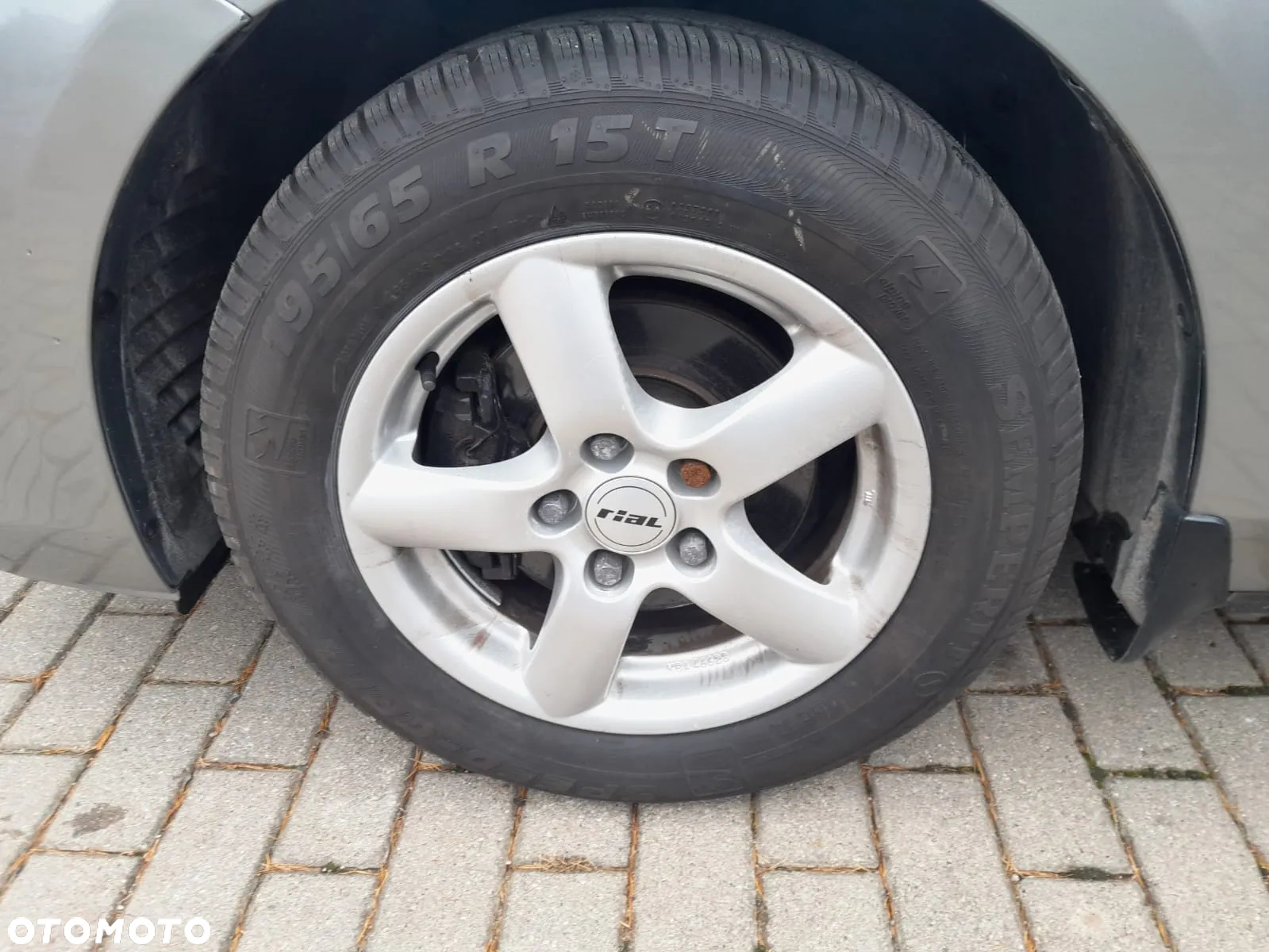 Mazda 3 1.6 Active - 10