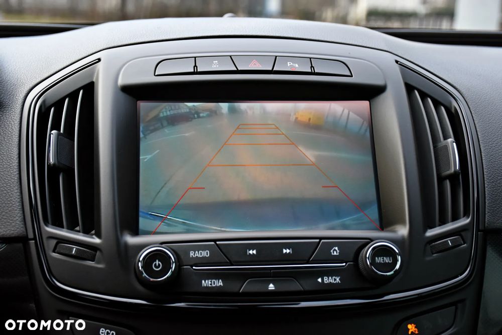 Opel Insignia 2.0 CDTI Cosmo S&S - 33