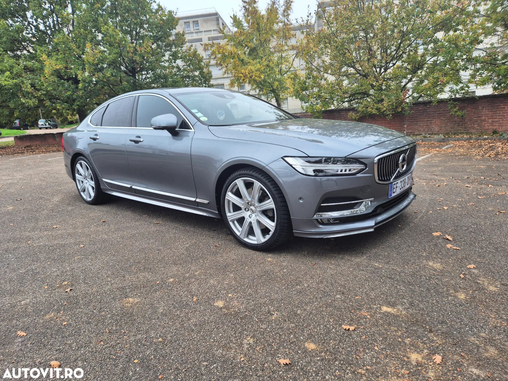 Volvo S90 D5 AWD Geartronic Inscription - 1
