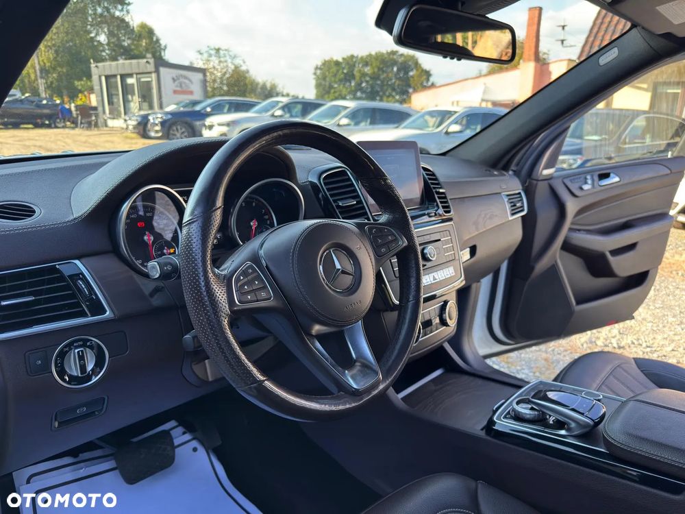 Mercedes-Benz GLS 450 4Matic 9G-TRONIC - 28
