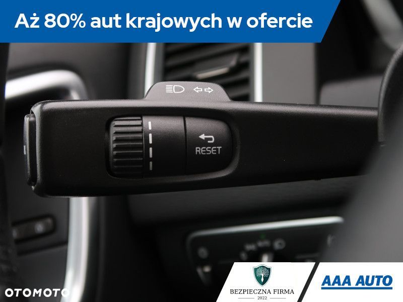 Volvo XC 60 - 21