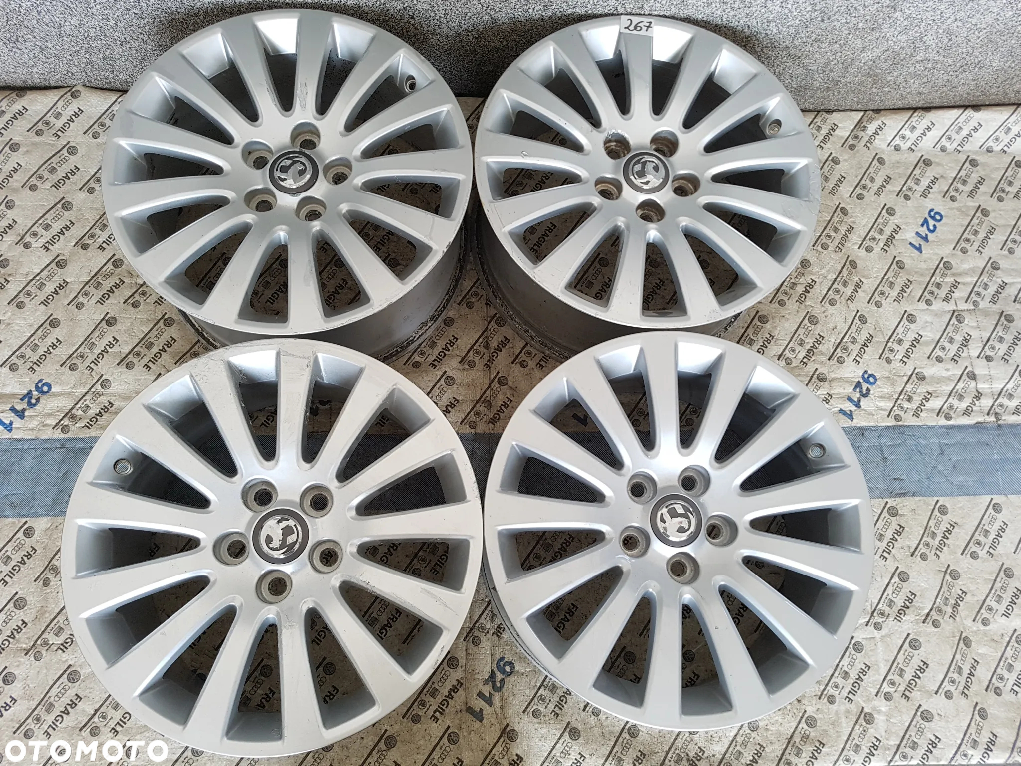 FELGI ALU OPEL INSYGNIA SPORT TOURER 8JX18 IS42 5X120 - 15