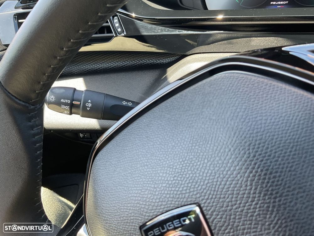 Peugeot 308 1.2 PureTech Active Pack - 21