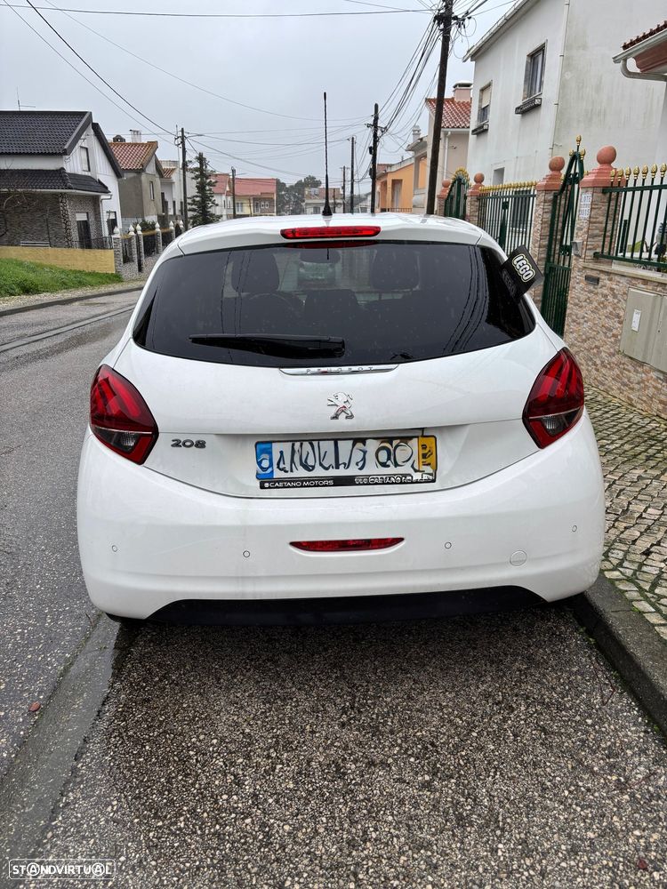 Peugeot 208 1.2 PureTech Style - 2