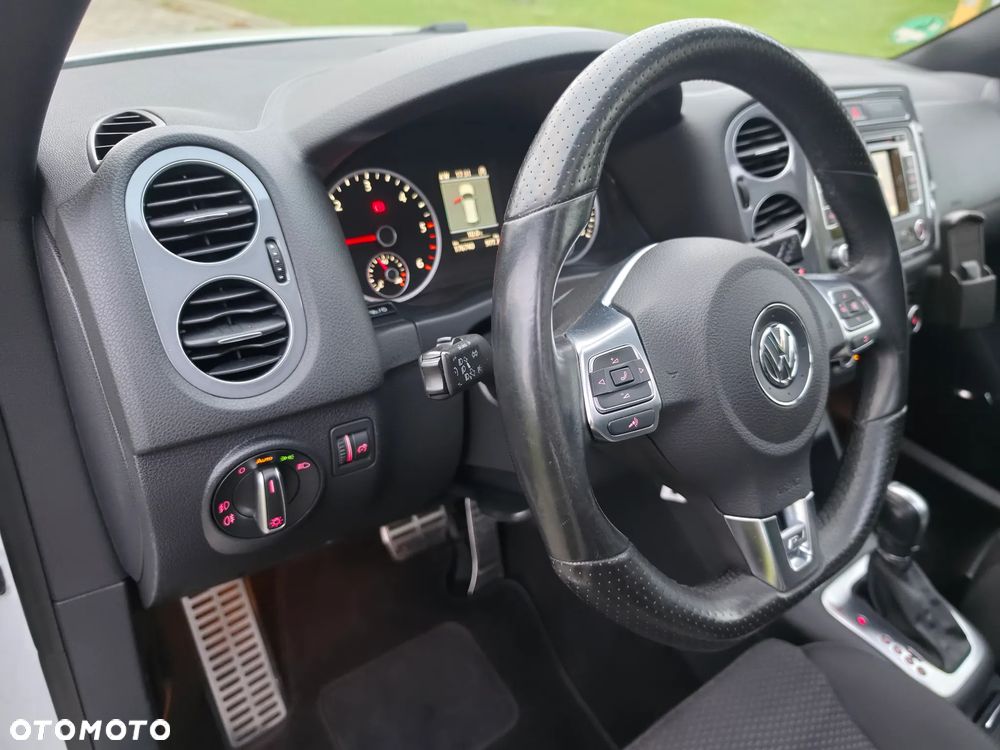 Volkswagen Tiguan 2.0 TDI SCR 4MOTION BlueMotion Technology DSG Exclusive - 20