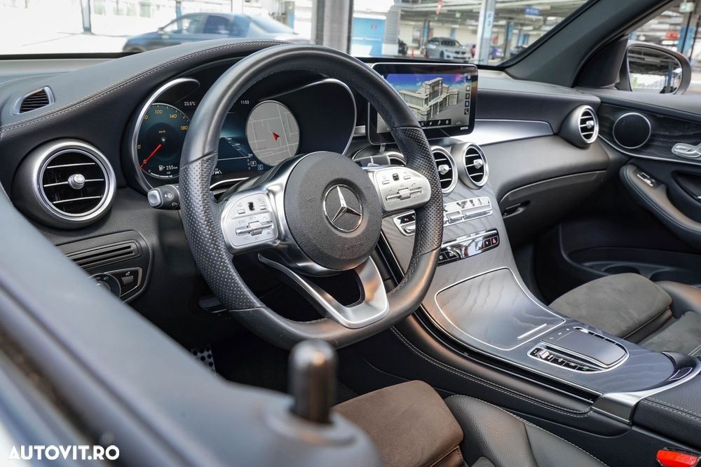 Mercedes-Benz GLC 300 4MATIC MHEV - 4