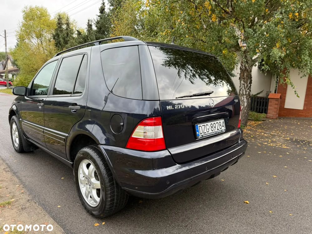 Mercedes-Benz ML - 33