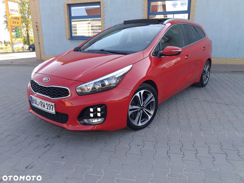 Kia Ceed 1.6 CRDi 136 ISG GT Line - 9