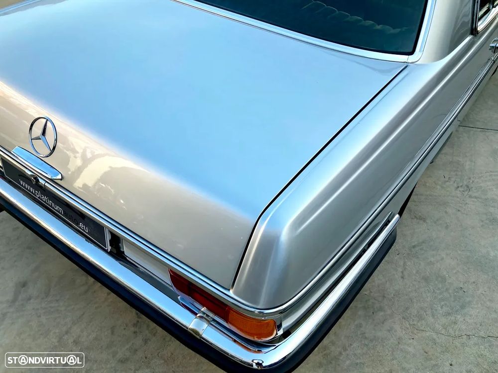 Mercedes-Benz 250 - 44