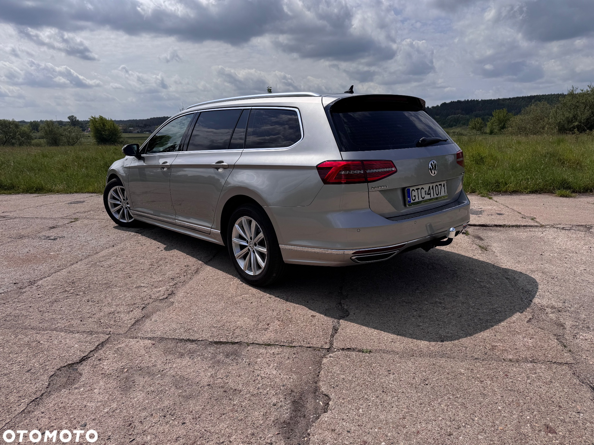 Volkswagen Passat - 6