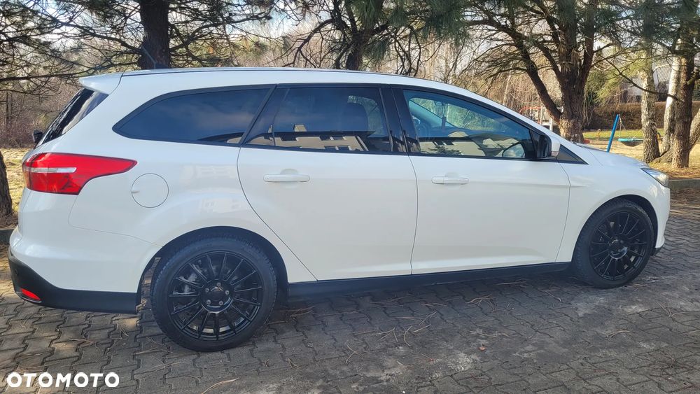 Ford Focus 2.0 TDCi Titanium ASS - 20