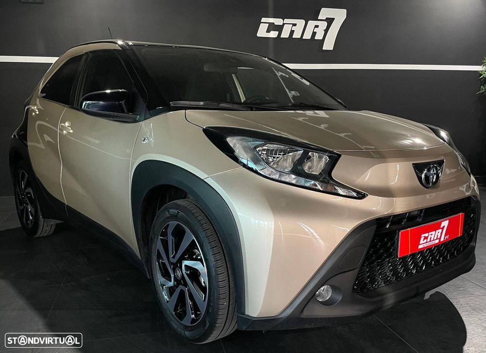 Toyota Aygo X 1.0 Pulse CVT - 1