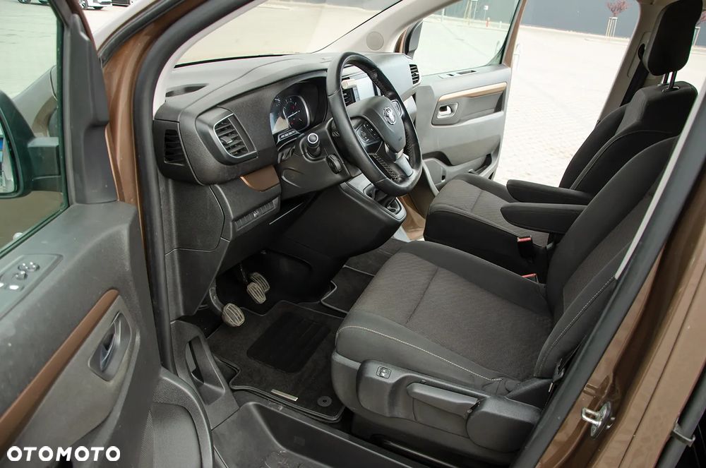 Toyota Proace Verso 1,5-l-D-4D L1 (8-Si.) Family - 15