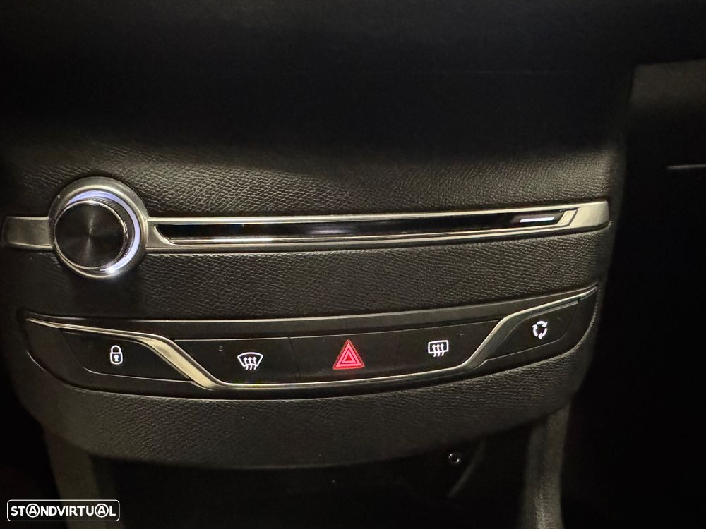 Peugeot 308 SW 1.6 HDi SE Envy - 19