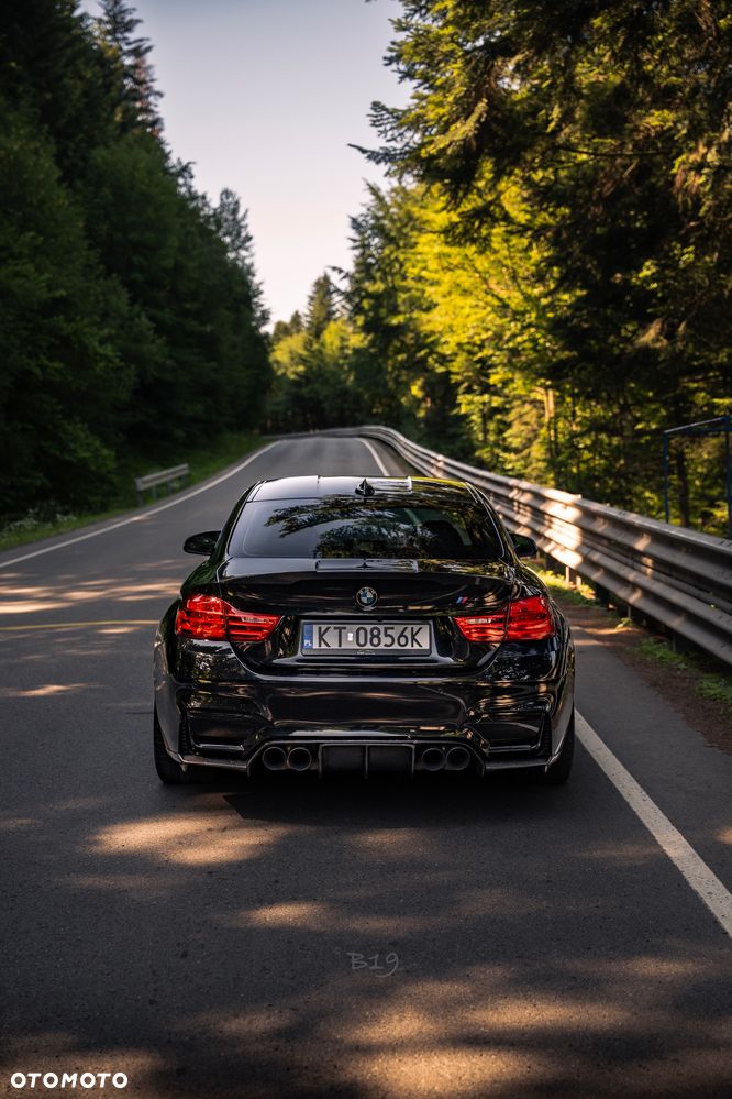BMW M4 Coupe DKG - 7