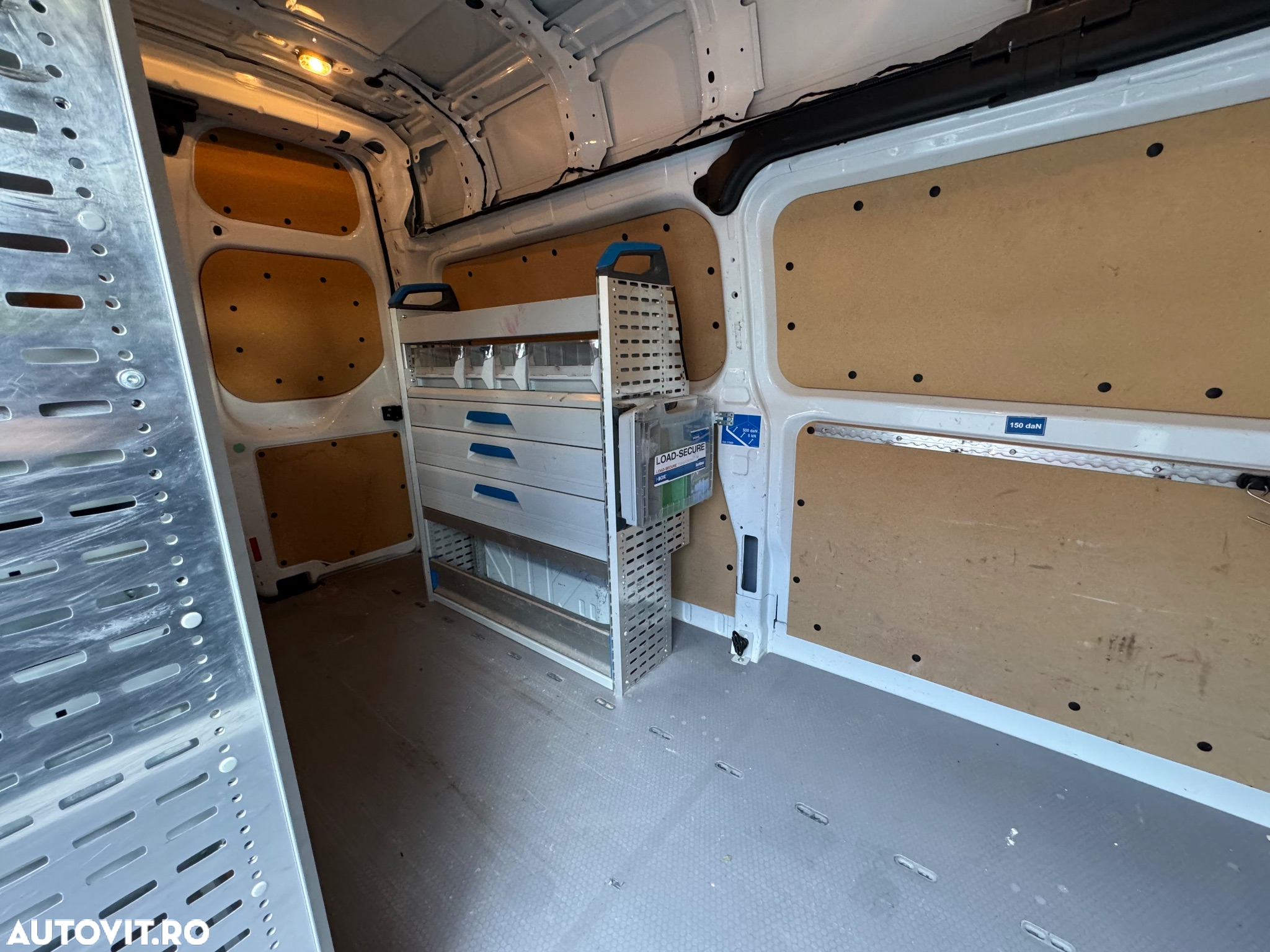 Ford Transit Custom 310 L2H2 PKW VA Trend - 32