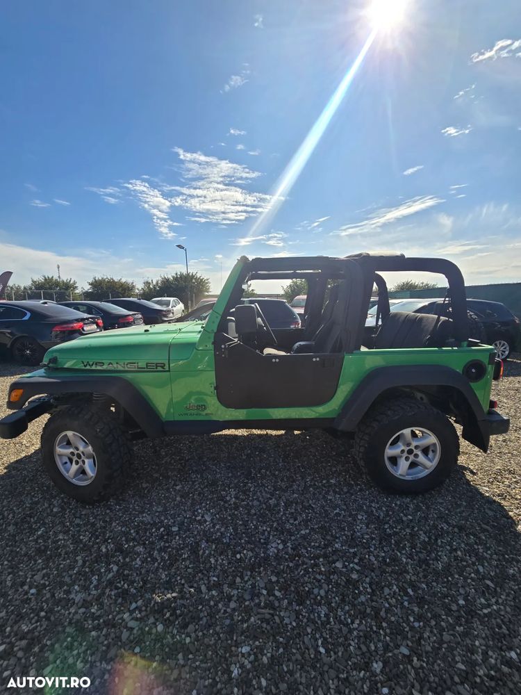 Jeep Wrangler - 2