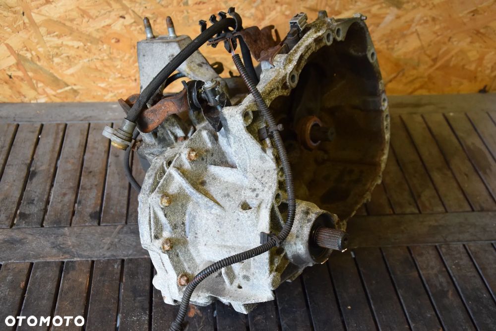 Dacia Sandero II Logan II 2012- 1.2 Skrzynia biegów JH3090 JH3 - 3