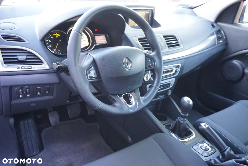 Renault Megane 1.5 dCi Dynamique - 7