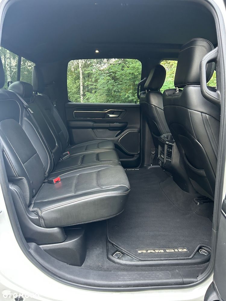 Dodge RAM 1500 5.7 4x4 - 32