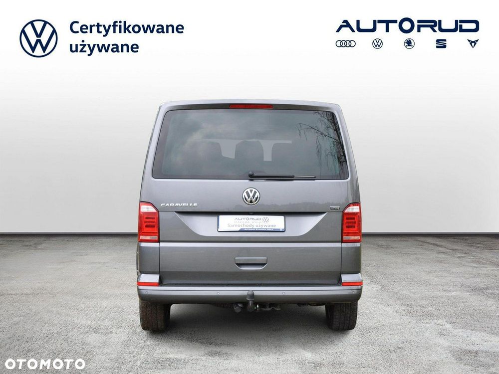 Volkswagen Caravelle - 4