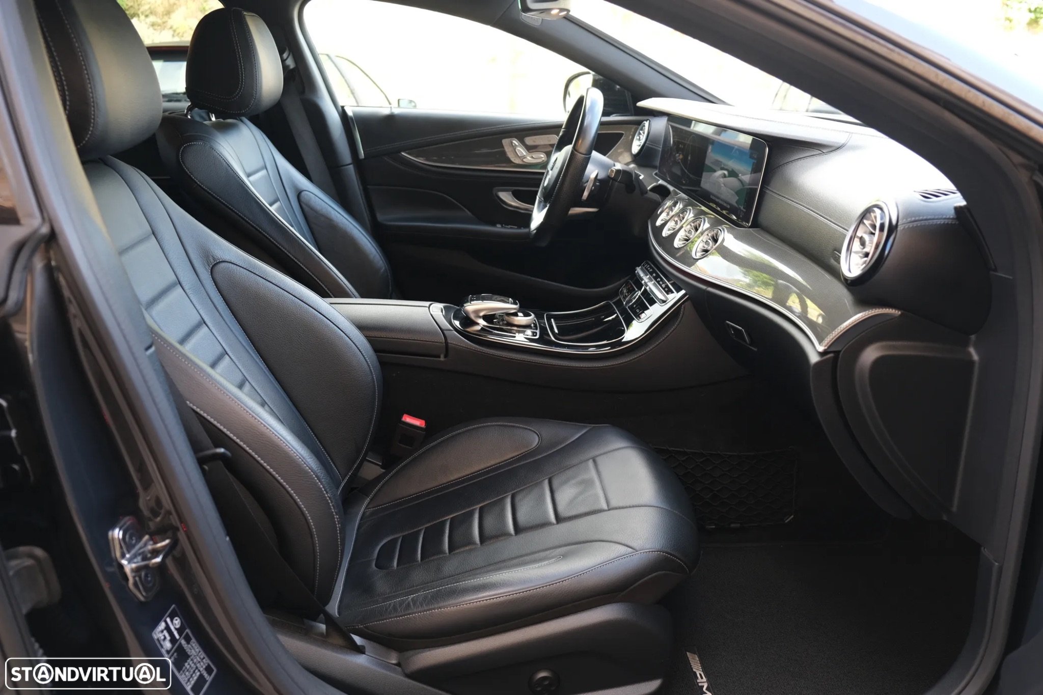 Mercedes-Benz CLS 300 d AMG Line - 13