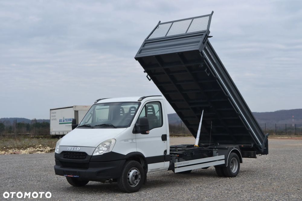 Iveco Daily 70C15 70C17 Niski przebieg tylko 106 920 km Nowy 3-stronny WYWROT PTO 72C 65C 50C 35C - 1