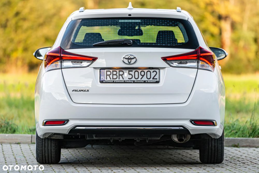 Toyota Auris 1.2 T Dynamic - 17