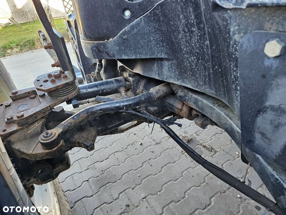 New Holland T8.330 bogata wersja GPs, przedni TUZ/ wom , pneumatyka - 14