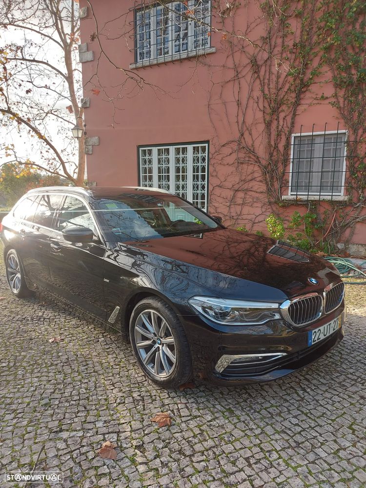 BMW 520 d xDrive Line Luxury Auto - 3