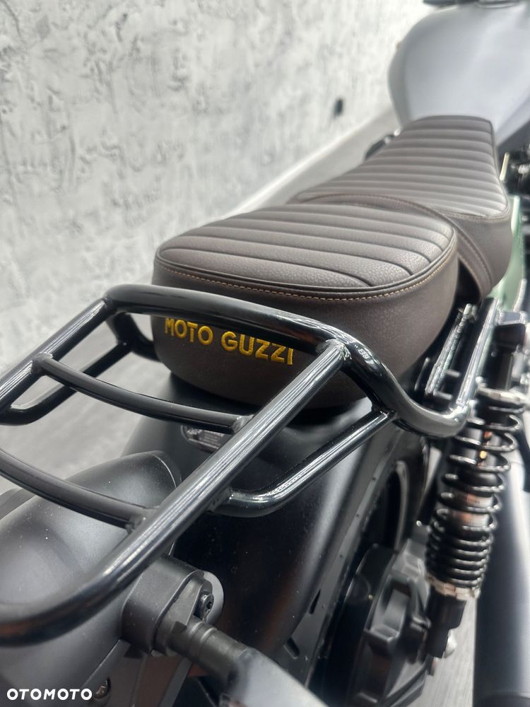Moto Guzzi V9 - 16