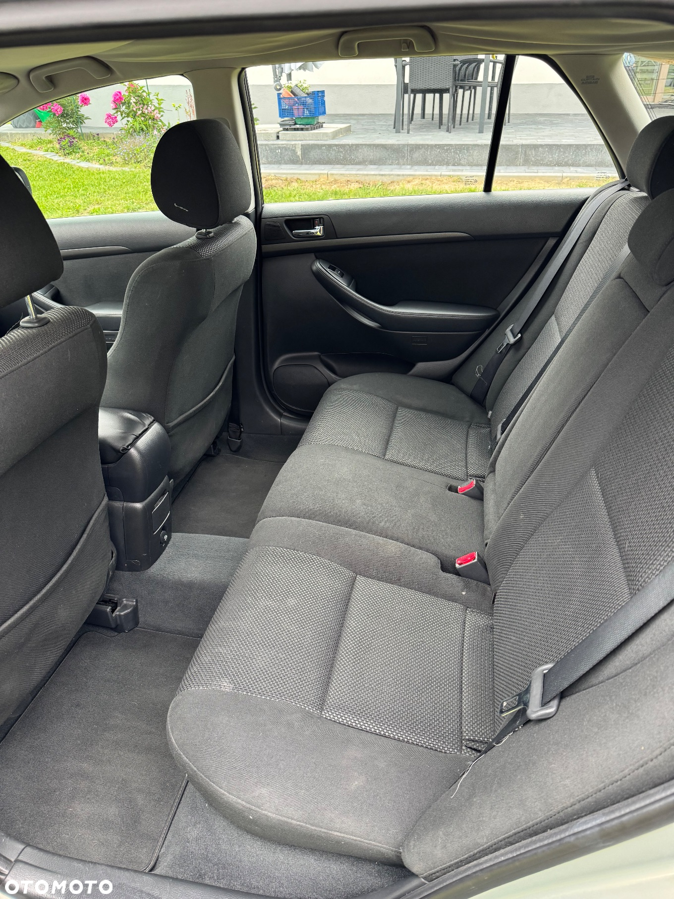 Toyota Avensis 2.0 D-4D Combi - 24